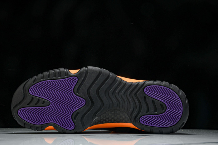 Air Jordan 11  CT8012-800