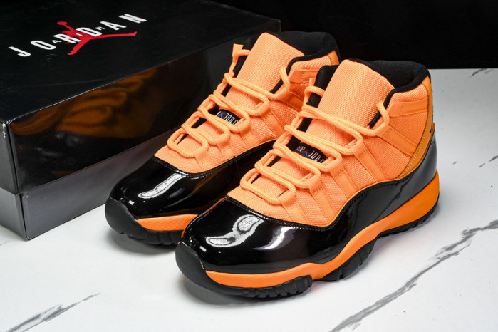 Air Jordan 11  CT8012-800