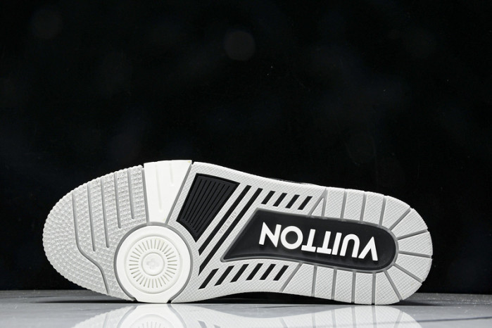 LVT  SNEAKERS   COPSHOE  L&V-trainer 13