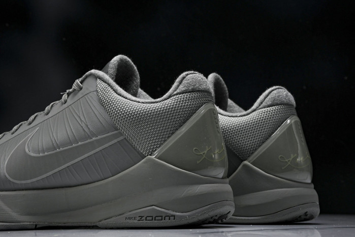 Zoom Kobe 5 