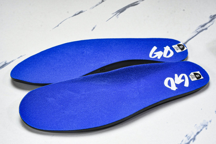 Nigel Sylvester x Air Jordan 4 royal   HF4340-400