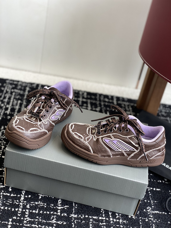 BL Hamptons Worn-Out  -COPSHOE BL - WO 01