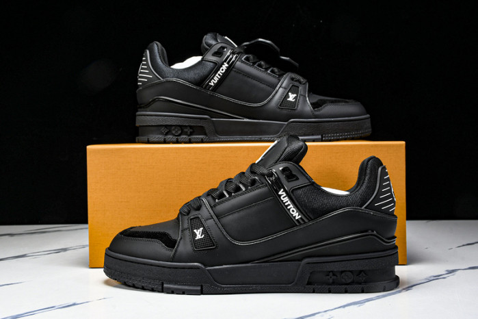 LVT  SNEAKERS   COPSHOE  L&V-trainer 63