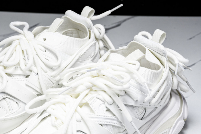 BL TRAINERS TRACK -COPSHOE BL 331