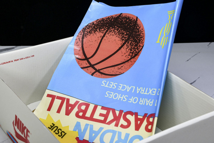 Trophy Room x Air Jordan 1 Low OG “Home”  HV6157-100