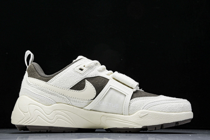 Nike Zoom Field Jaxx SP Travis Scott  HQ3061-102