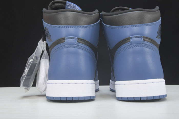 Air Jordan 1 Dark Marina Blue 555088-404