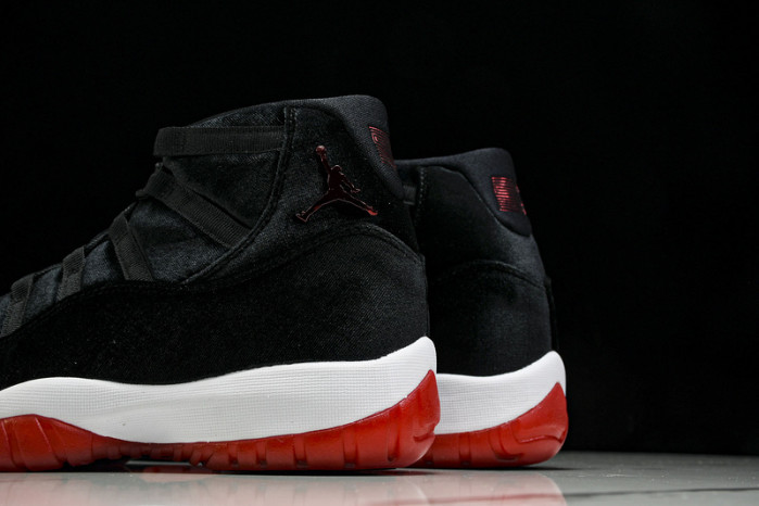 Air Jordan 11 “Bred Velvet”  DB5457-061