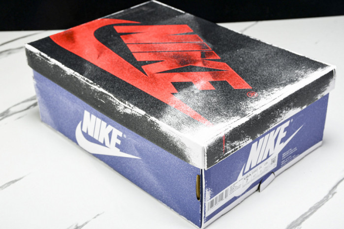 Air Jordan 1 High OG Rare Air “Deep Royal Blue” DZ5485-100