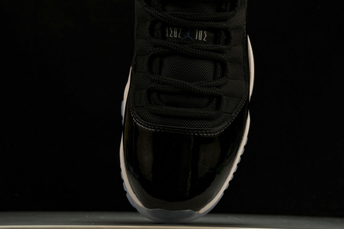Air Jordan 11 Low 