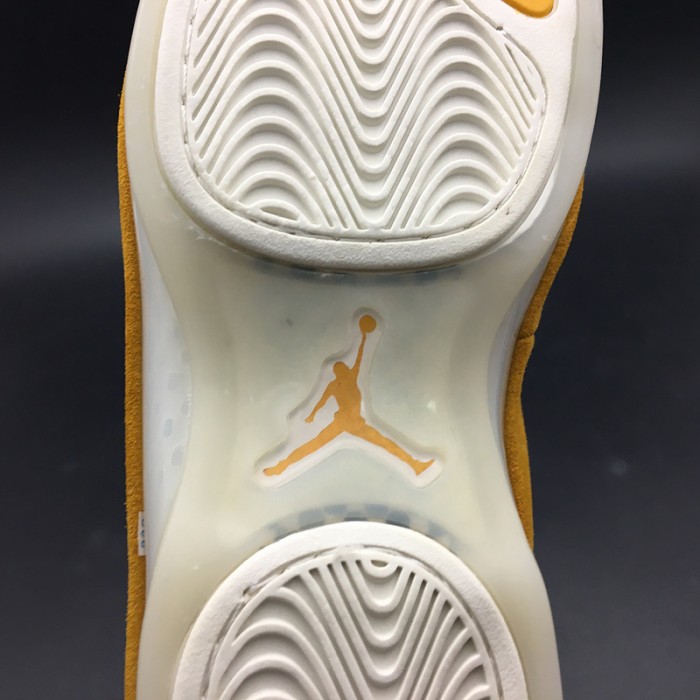 Air Jordan 18 Retro "yellow Suede" - Air Jordan -  aa2494-701
