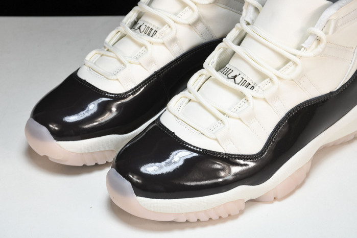 Air Jordan 11 WMNS Neapolitan AR0715-101