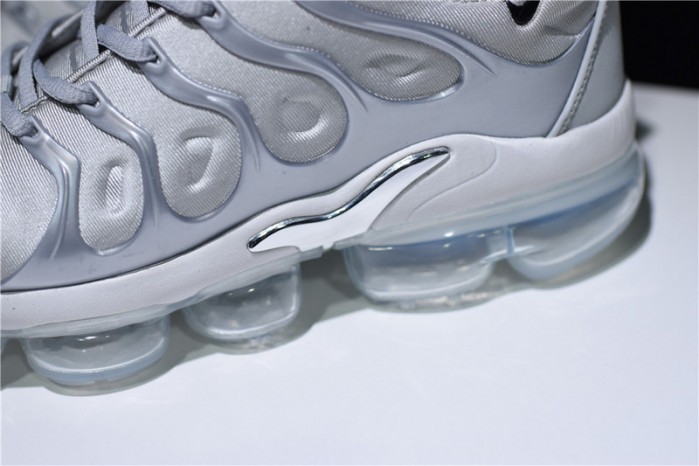 Nike VaporMax Plus “Triple White” Pure Platinum mens  924453-100