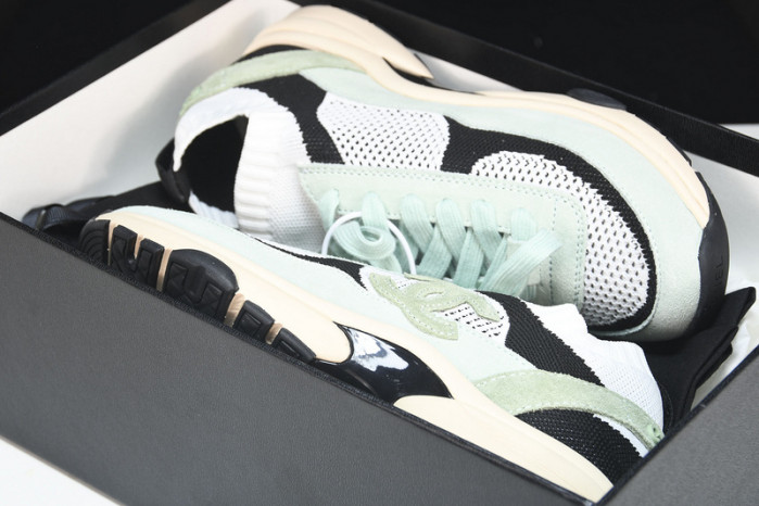 CHL CHANEL SNEAKERS KICKZE CHL -17